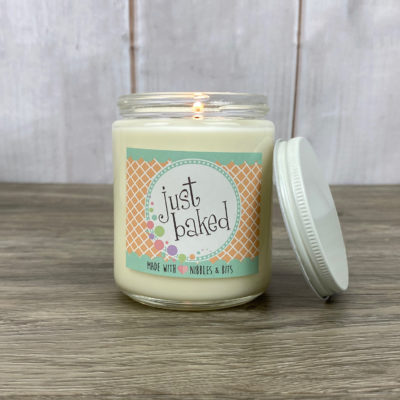 N&B Just Baked Candle