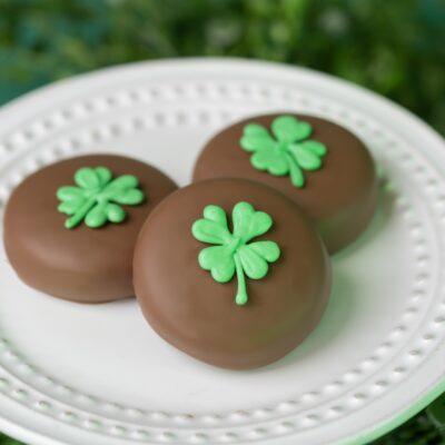 St. Patricks' Day Milk Chocolate Covered Oreo with Four Leaf Clover